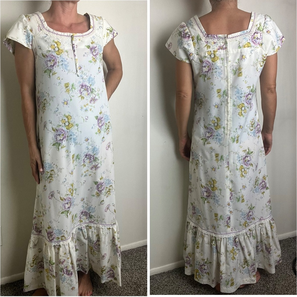 Vintage 60s 70s Ja.Na Carol & Mary Hawaii Floral Muumuu Mumu Maxi Dress